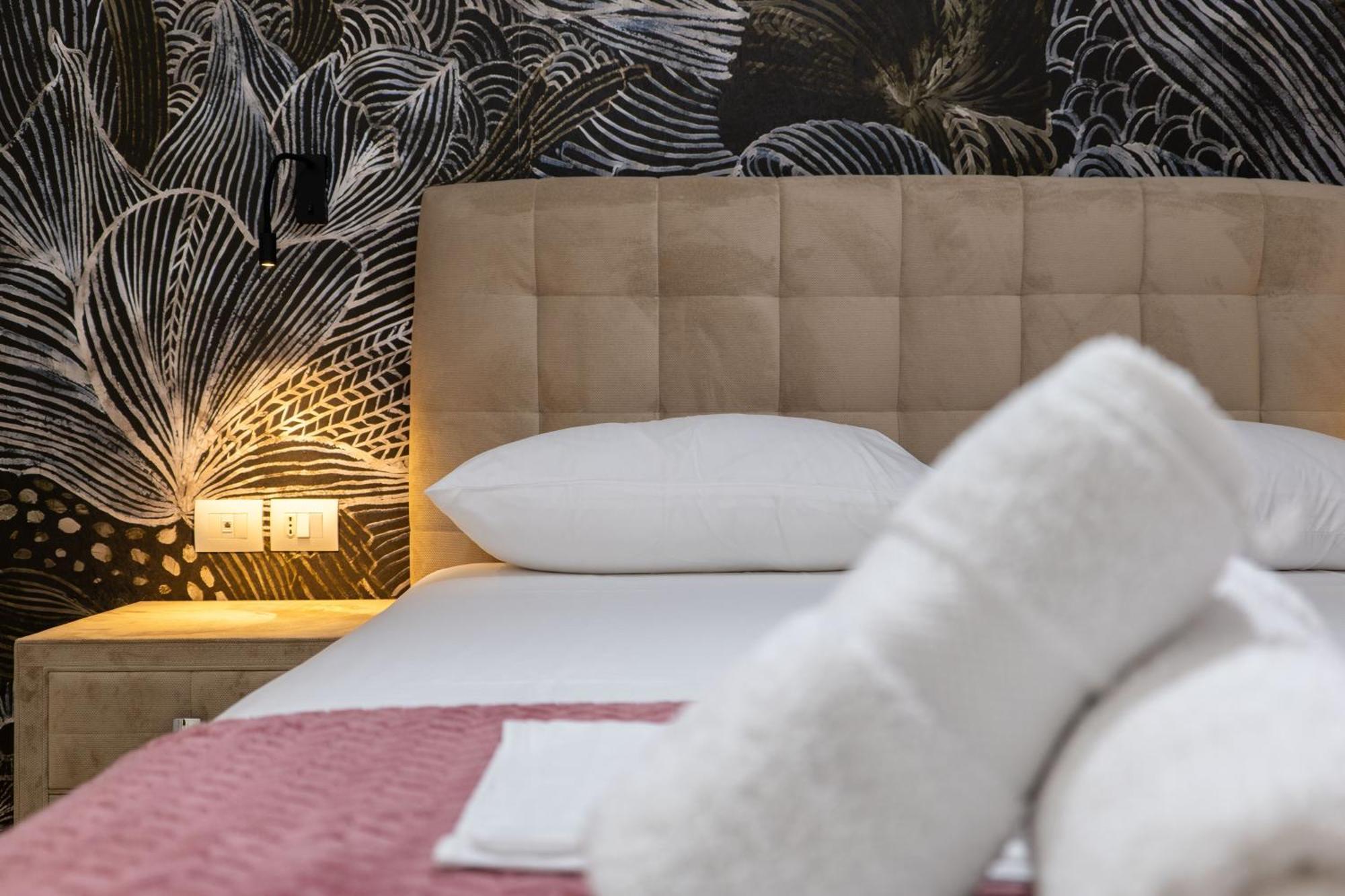 Noel Sea View Apartments Σαράντα Εξωτερικό φωτογραφία