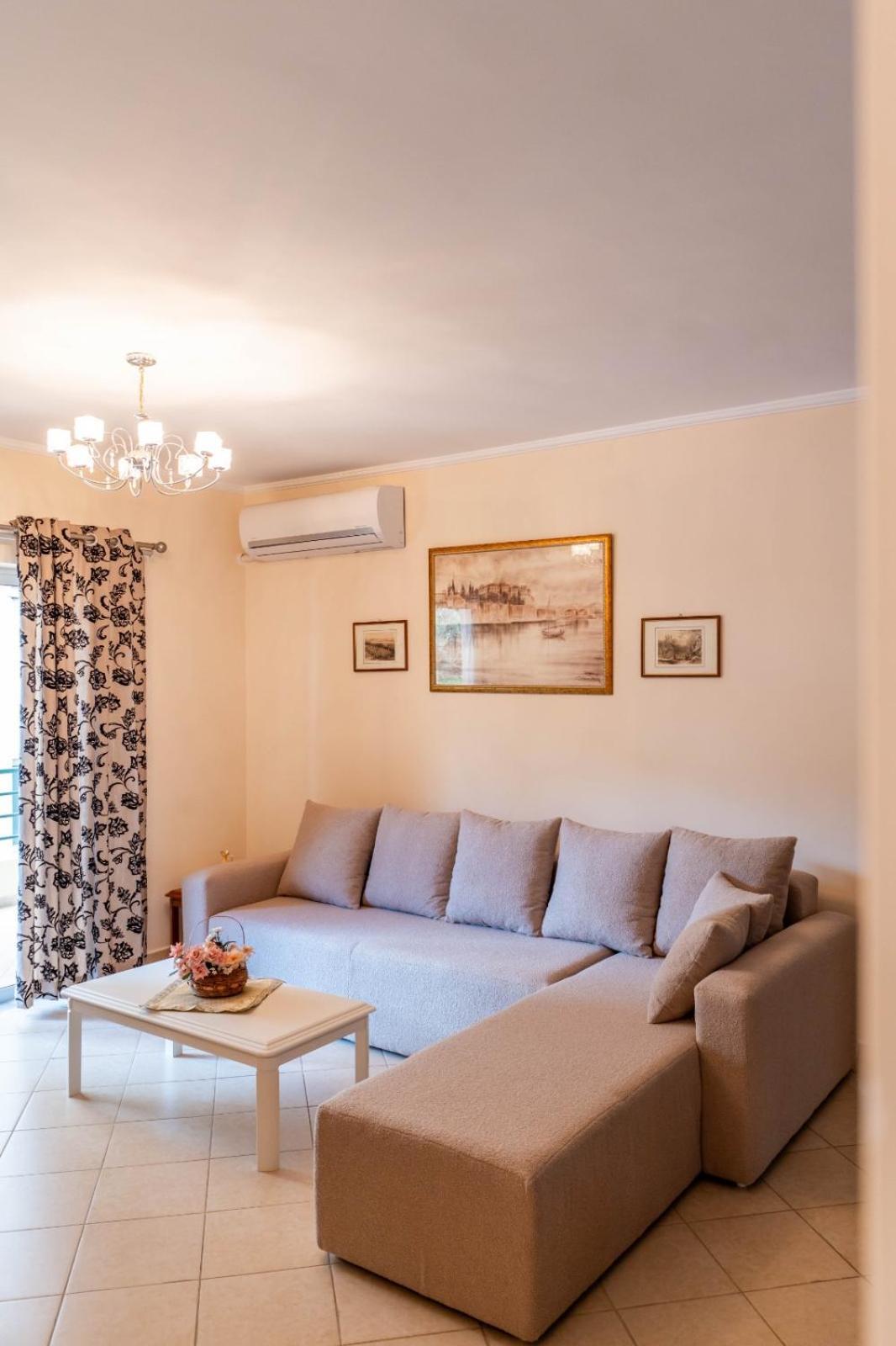 Noel Sea View Apartments Σαράντα Εξωτερικό φωτογραφία
